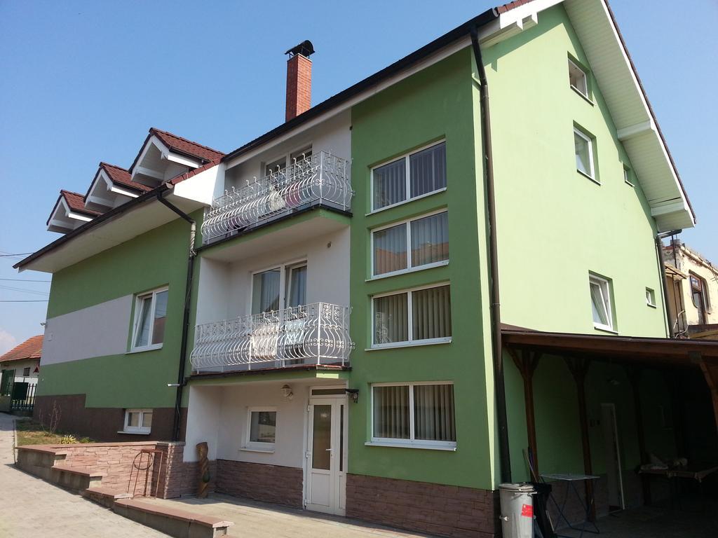 Ubytovanie Tri Sestry Hrabušice Exterior foto